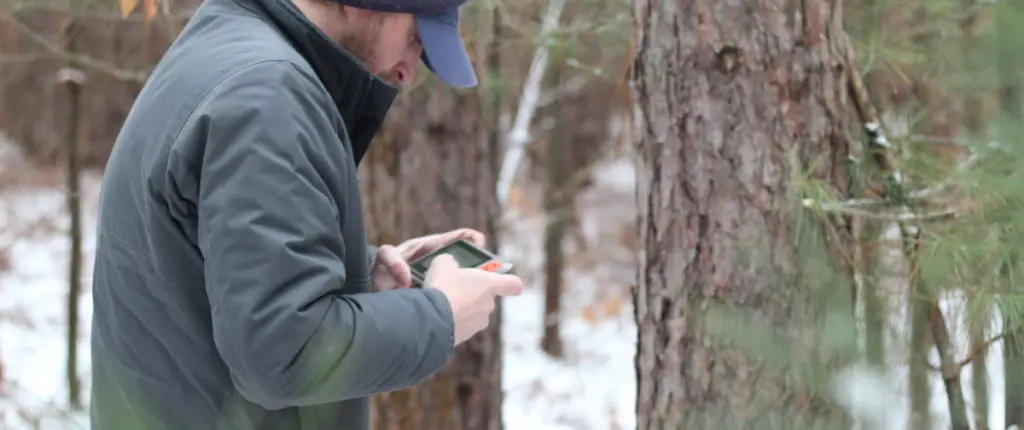 how-to-view-save-and-delete-trail-camera-photos-the-correct-way-trail-cam-junkie
