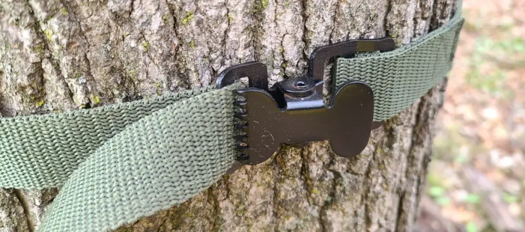 Browning Strike Force Full HD green mounting strap with a metal cinch tight buckle
